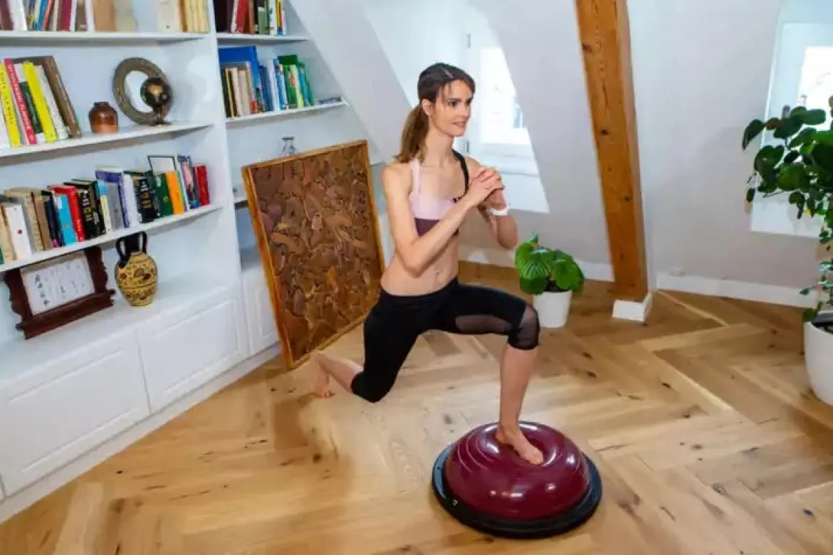 Balance ball OKO - Red