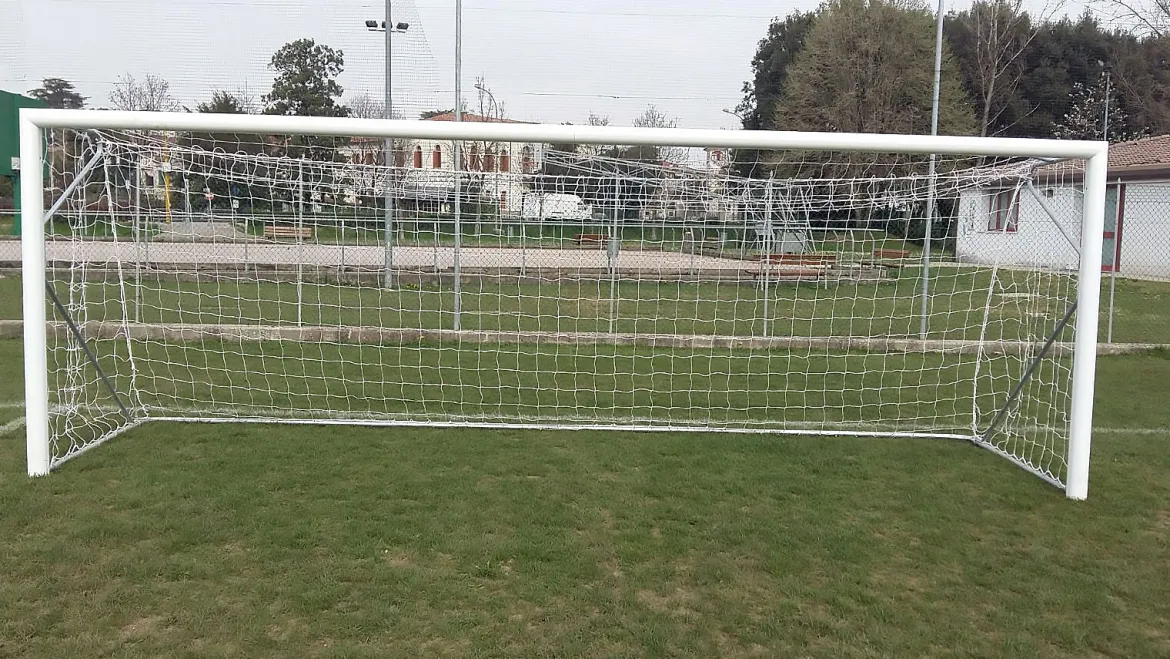 But de foot à 8 transportable 6 x 2.1m en aluminium