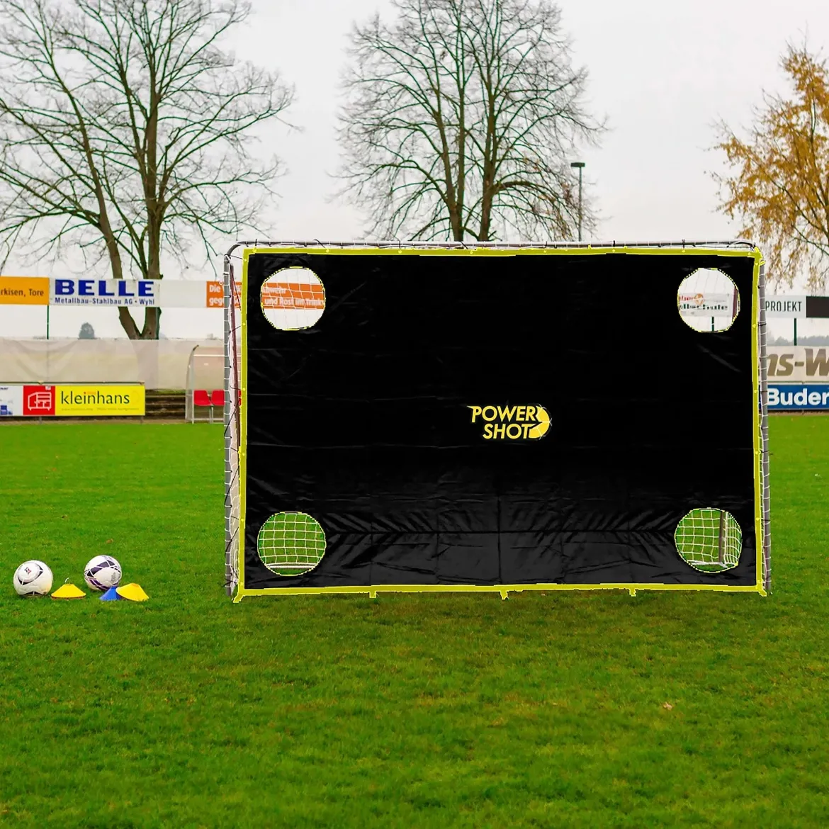 But de foot 3 x 2 m en acier + mur de tir noir