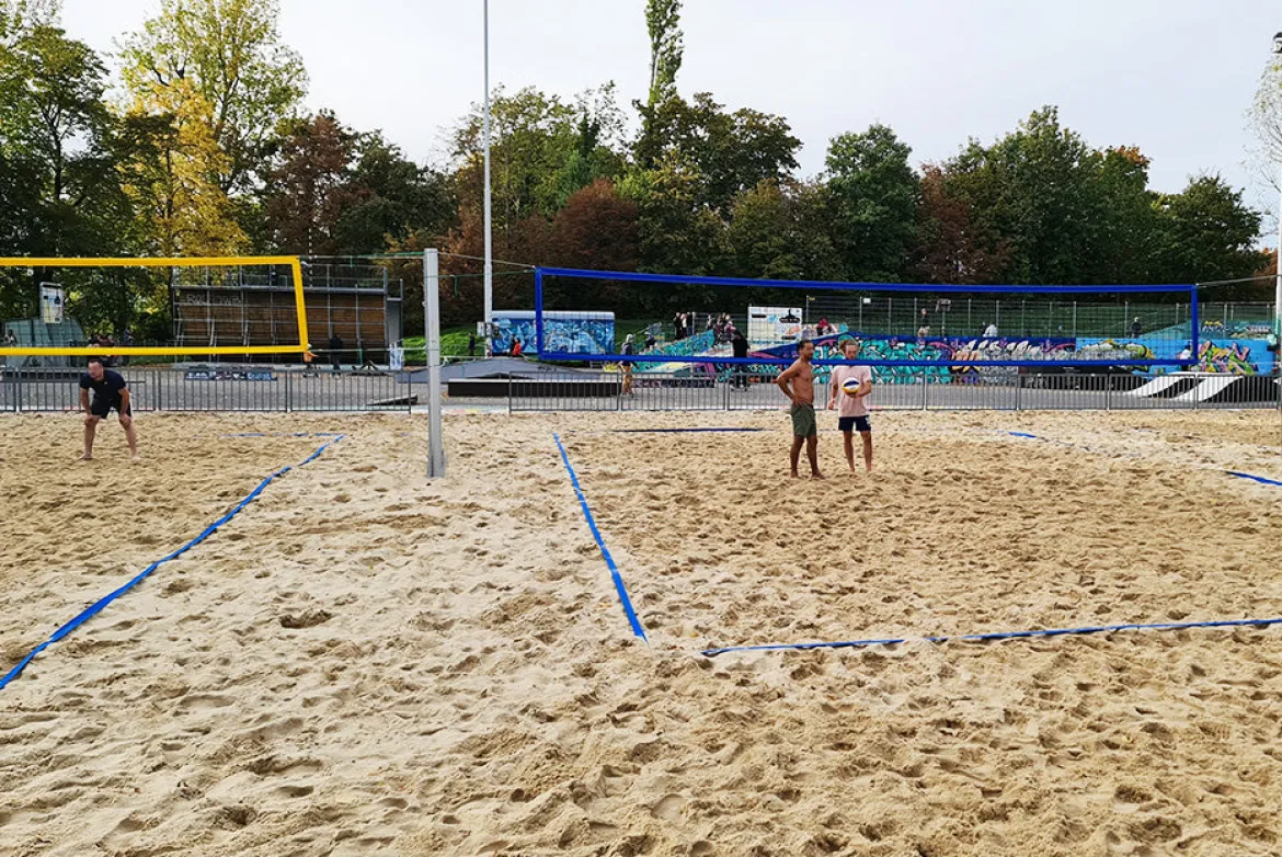 Délimitations de terrain de beach-volleyball