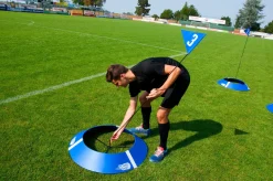 Kit de 3 cibles de FOOT GOLF avec jalon drapeaux et sac de transport