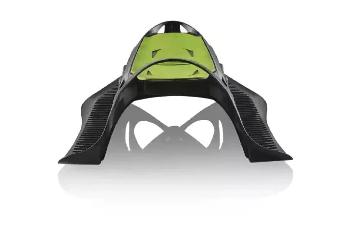 Luge Snow Glider – Style futuriste et aérodynamique