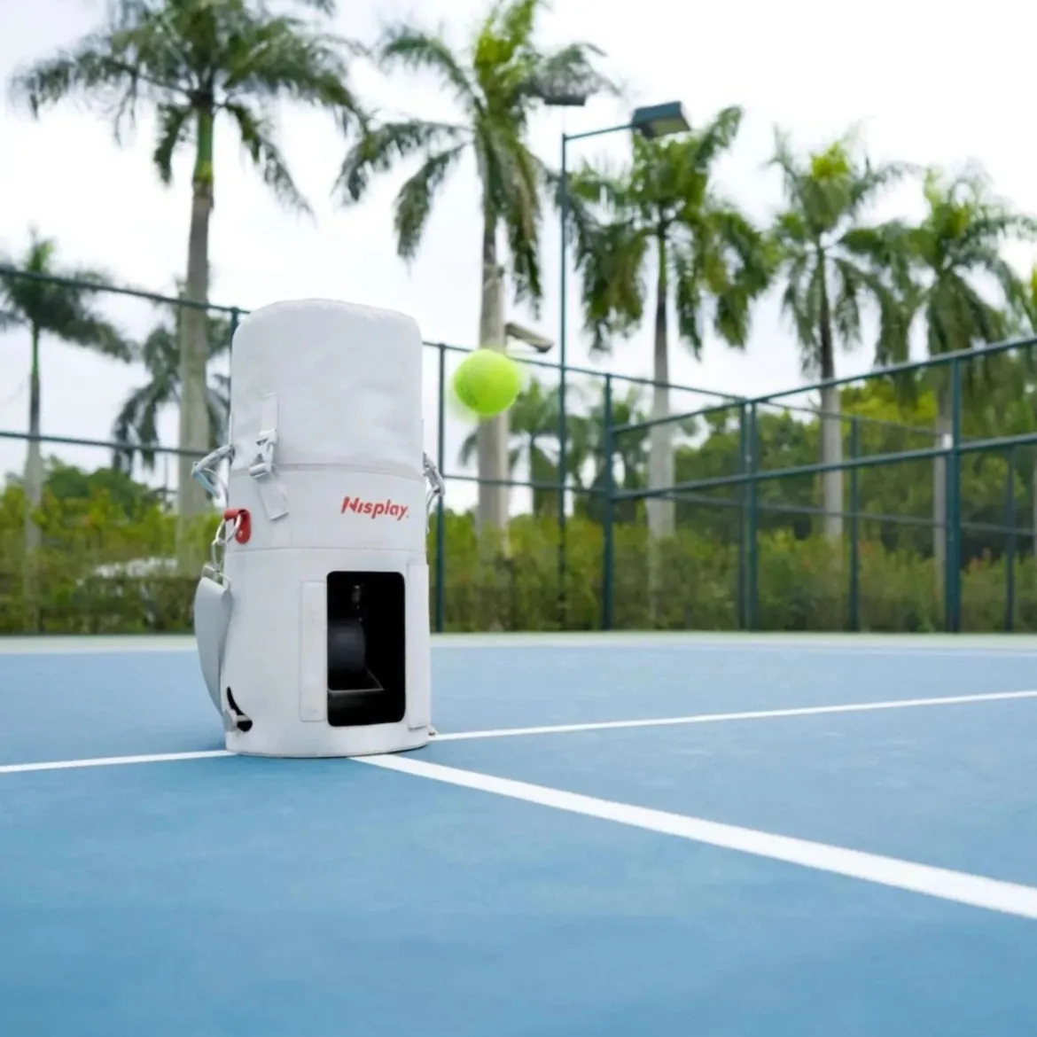 Machine lanceuse de balles de tennis