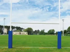 Poteaux de Rugby 15 m en dehors de la terre