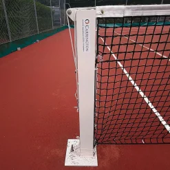 Poteaux de tennis carrés - sur platines