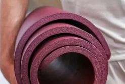 Tapis de yoga éco-responsable (avec œillets) - 1.5cm d'épaisseur