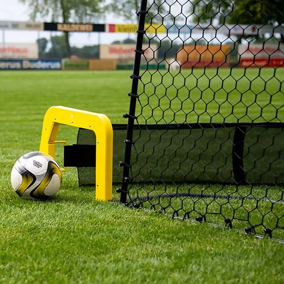 The Footballmaster® PRO